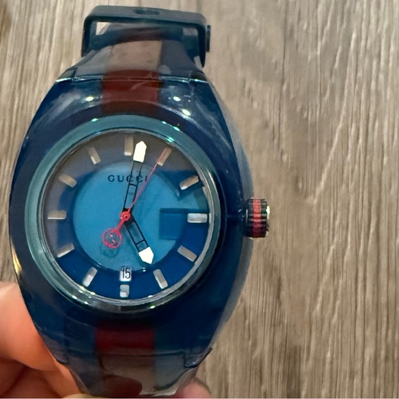 Gucci Unisex Sync Watch - Picture 7 of 14